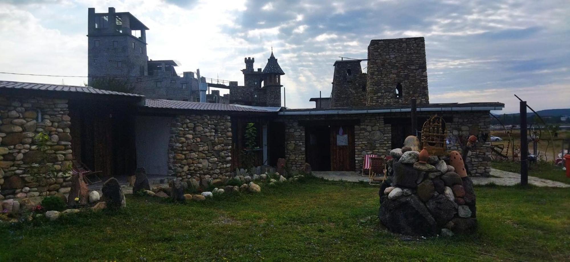 Golden Cradle Hotel Bazaleti Bagian luar foto